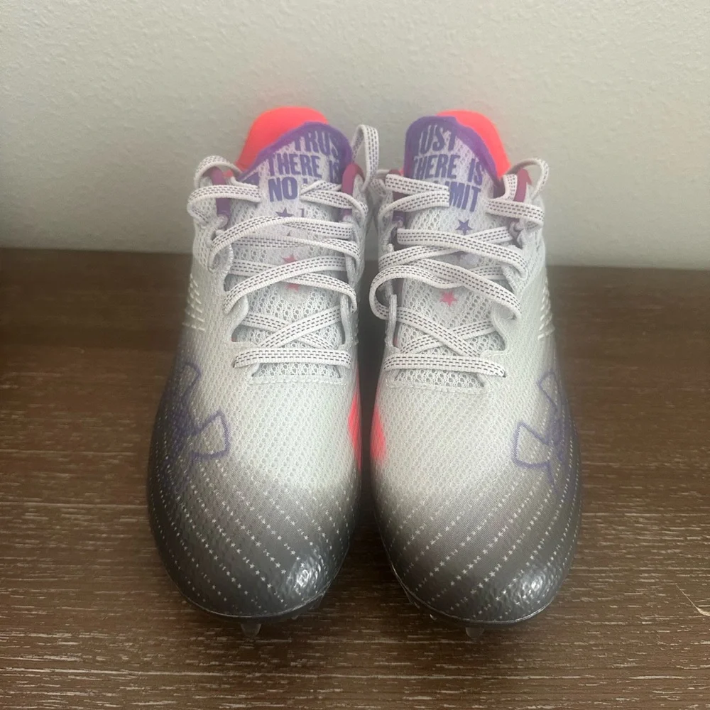 Under Armour Women’s Blur Smoke MC Football Cleats - Picture 2 of 7
